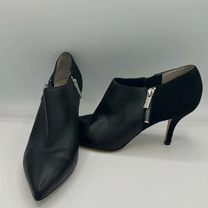 MICHAEL MICHAEL KORS Clara Suede and Leather Ankle Boot size 7.5 like new